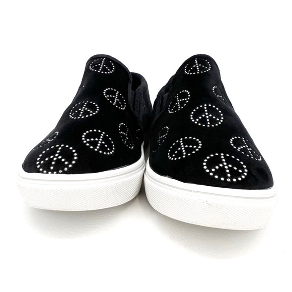 Steve Madden Sneakers Black Velvet Rhinestone Peace Sign Slip-on Shoe Size 5 New - Picture 5 of 8